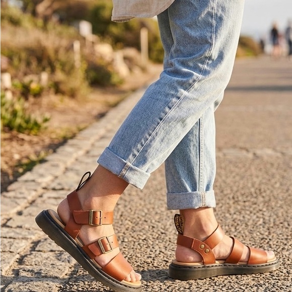 Dr. Martens GRYPHON Analine sandals unisex woman’s size 9 men’s size 8 - Picture 2 of 16